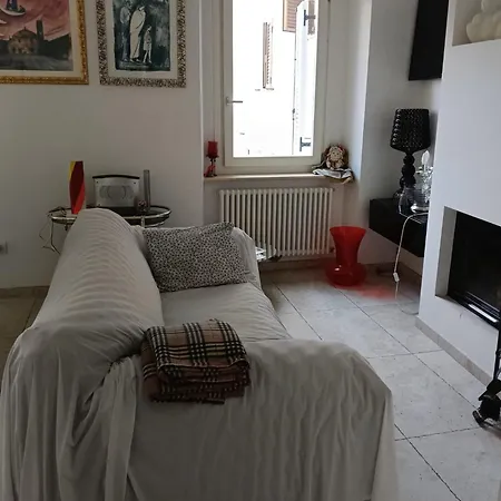 公寓 Dimora Victoria *