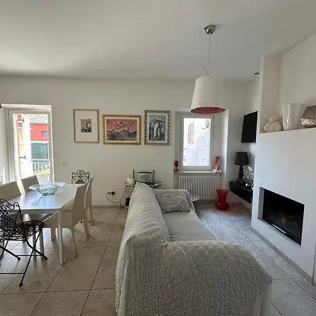 Dimora Victoria Apartment